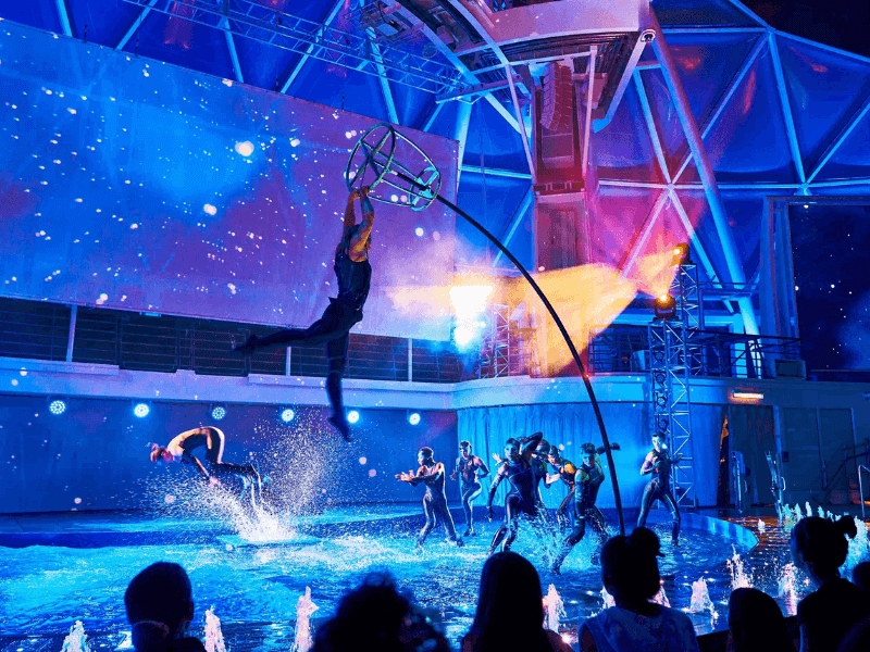 RCI_Utopia_Aquatheater_2