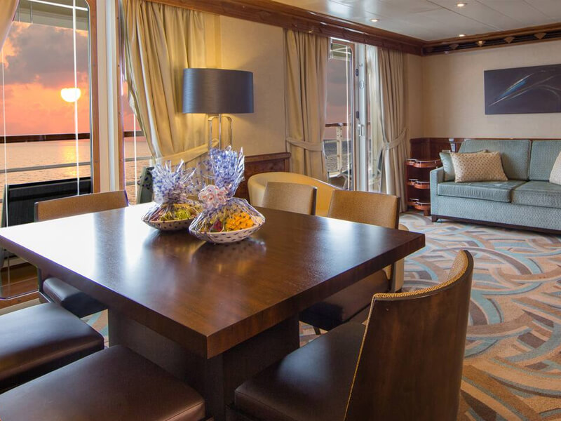 1A - Concierge Royal Suite