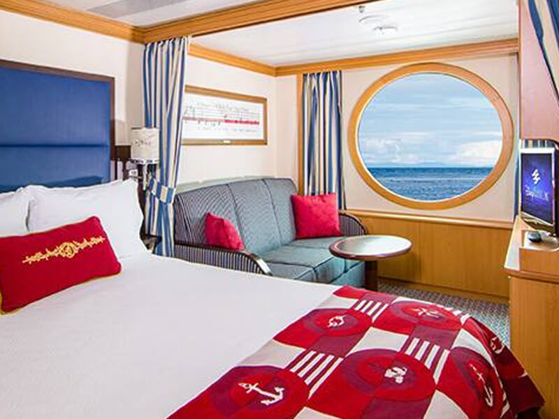 9B - 2-bed Deluxe Oceanview stateroom