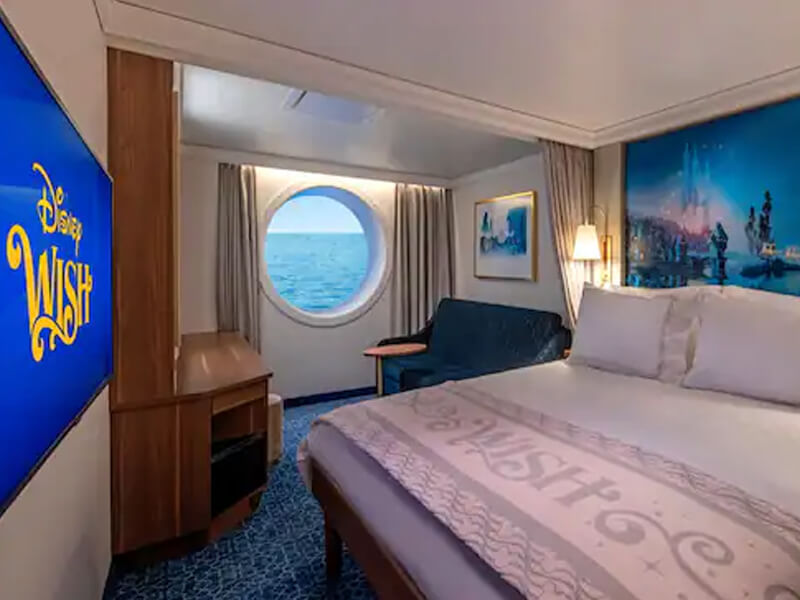 9D - 2-bed Deluxe Oceanview stateroom