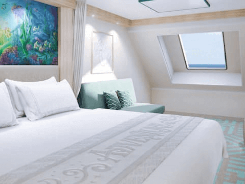 Ocean View - 2-bed deluxe outside cabin