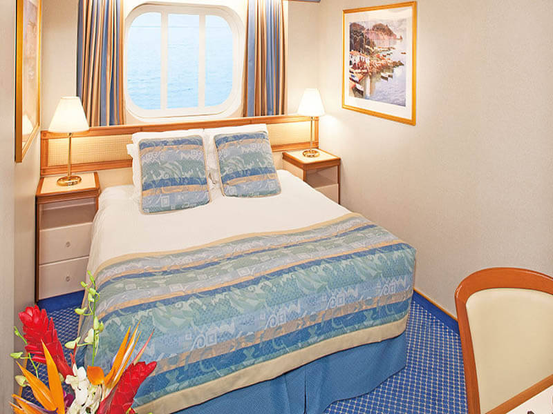FF Oceanview stateroom with restricted view