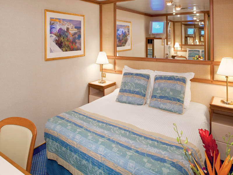 JJ 2 Bed Interior Stateroom