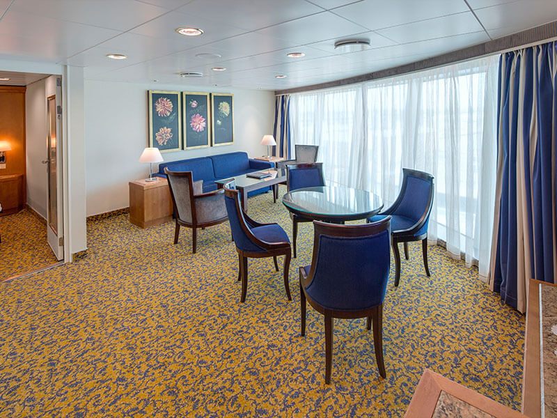 VT Ocean View Suite with 2 bedrooms 2 bedroom suite on Royal Caribbean - Interior view with accommodations for families