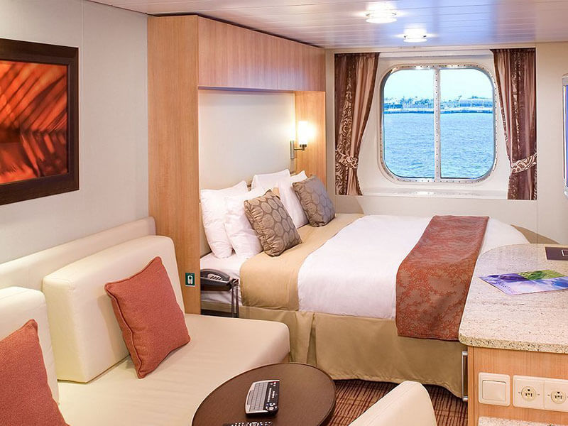 07 - 2 bed Oceanview stateroom