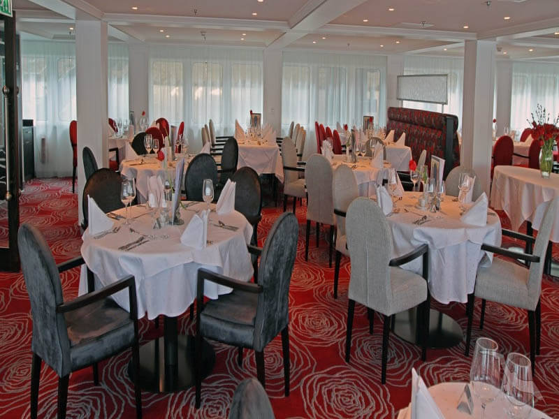 Restaurant 2