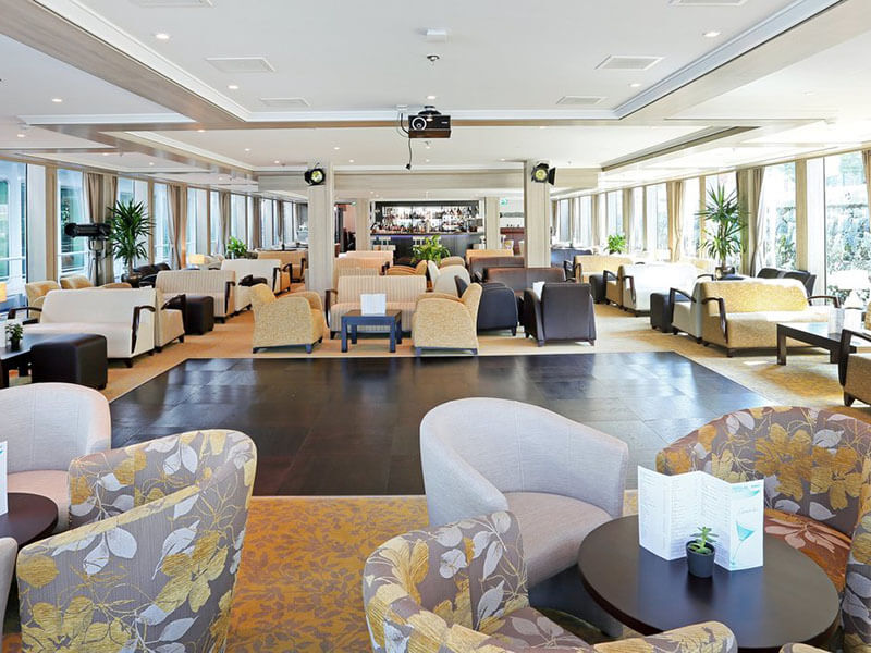 Lounge 01