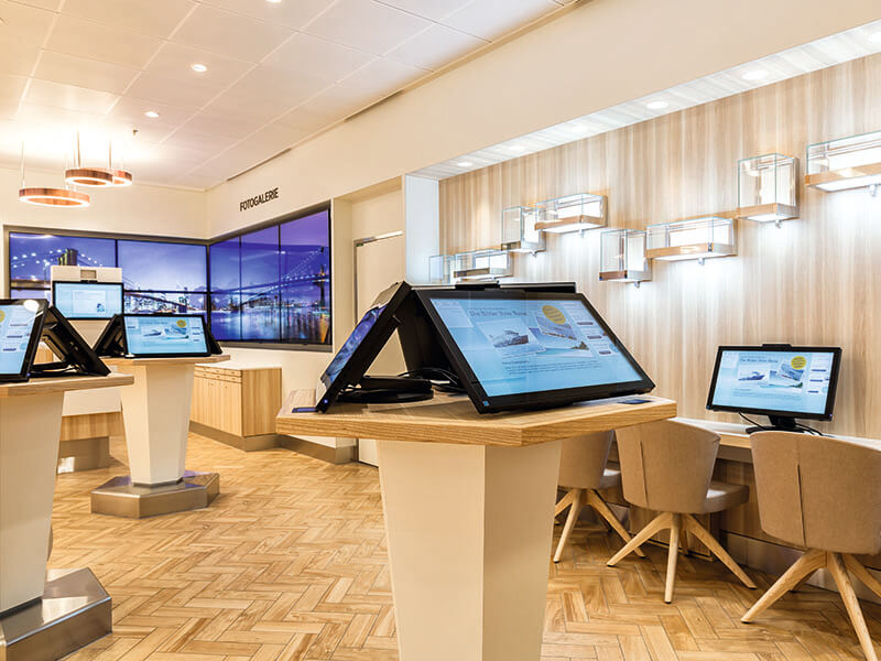 Internet Cafe