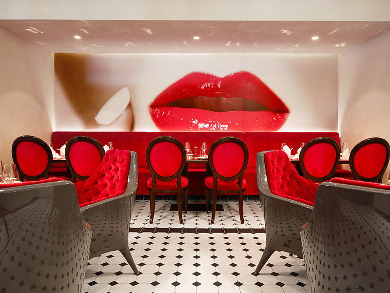 A4_French_Kiss