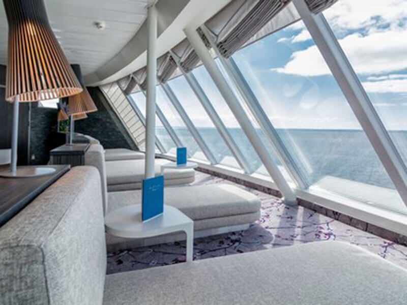 Himmel und Meer Lounge