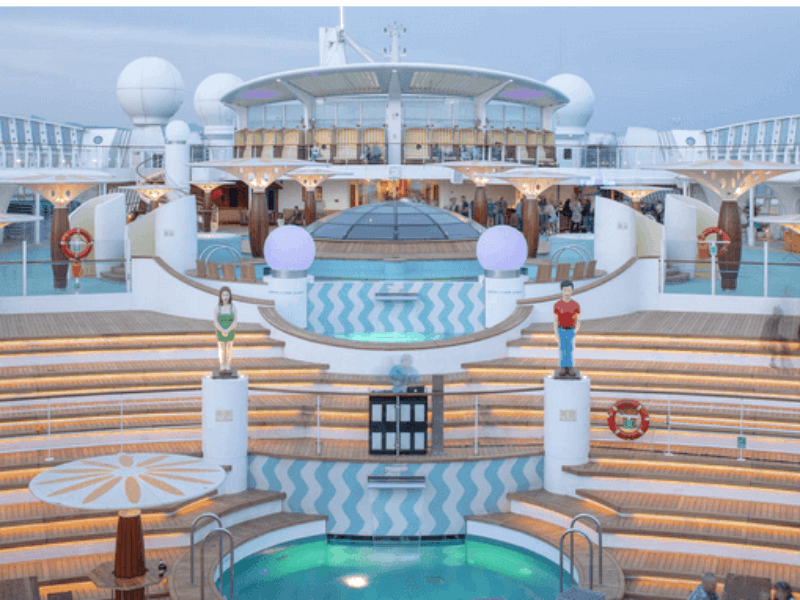 AID_Bella_Pooldeck