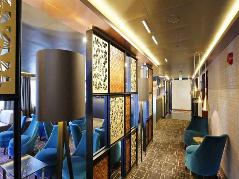 Lounge 2