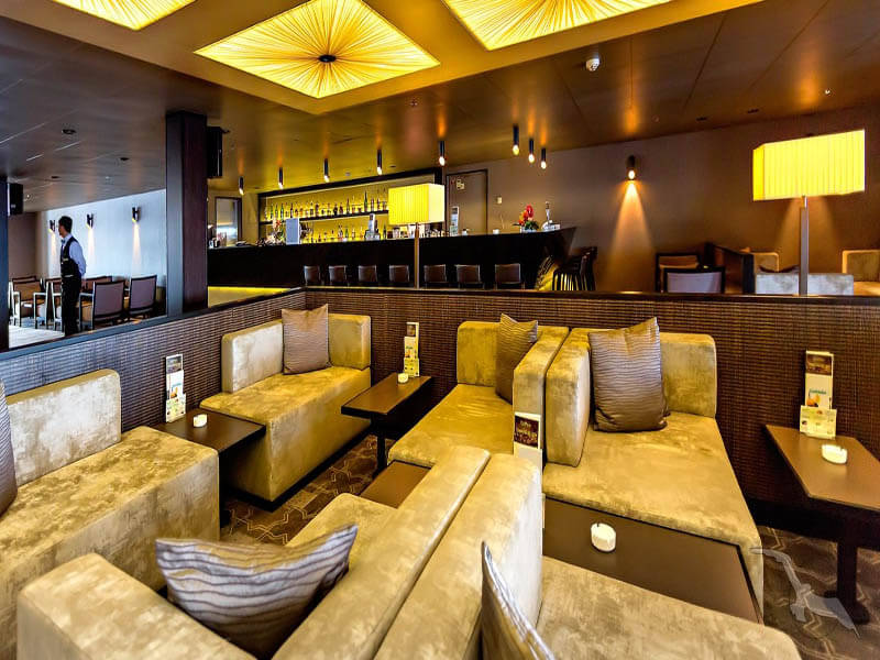 Lounge 2
