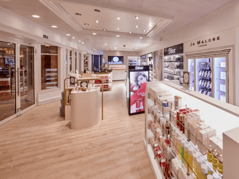 CUN_Elisabeth_Duty_Free
