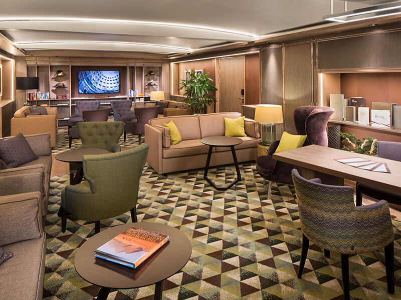 Neptune Lounge