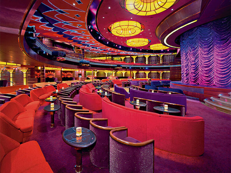Lounge_mit_Buehne