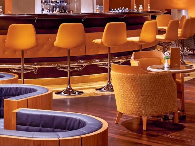HAL_Rotterdam_Bar_3