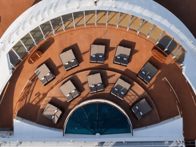 SBN_Quest_Pooldeck
