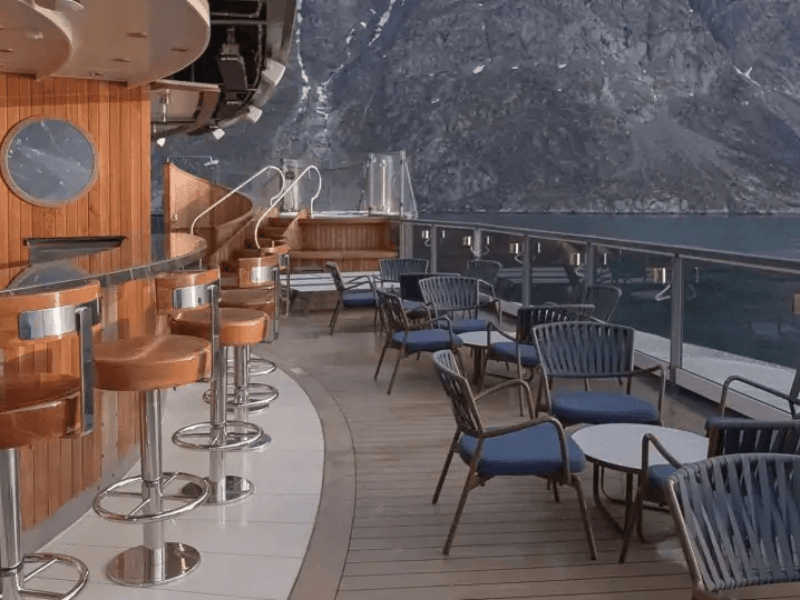 SBN_Quest_Skybar