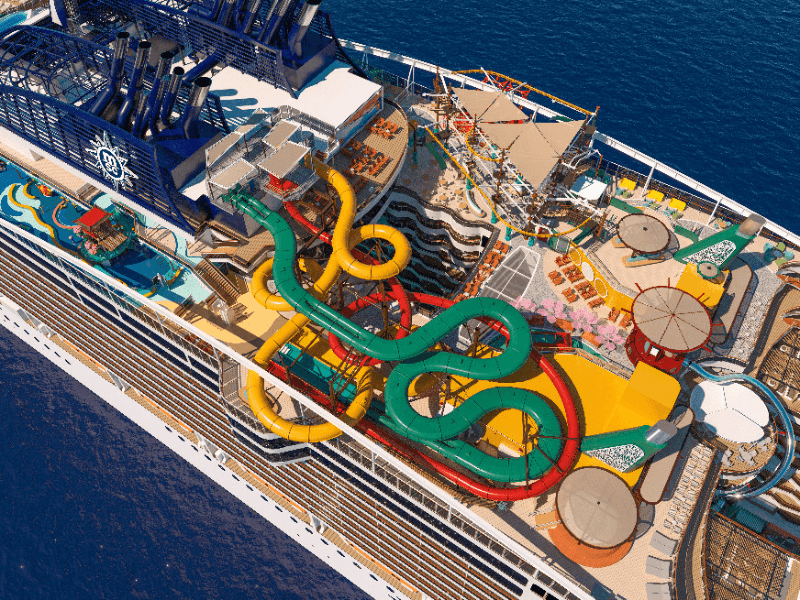 MSC_Worldasia_The_harbour