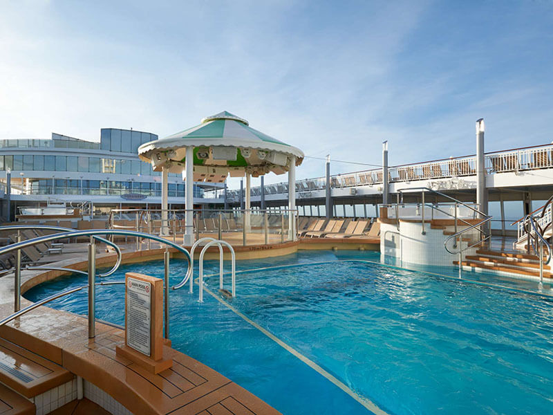 Pooldeck