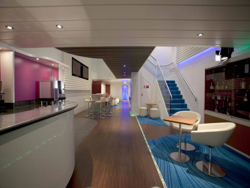 Bar Lounge