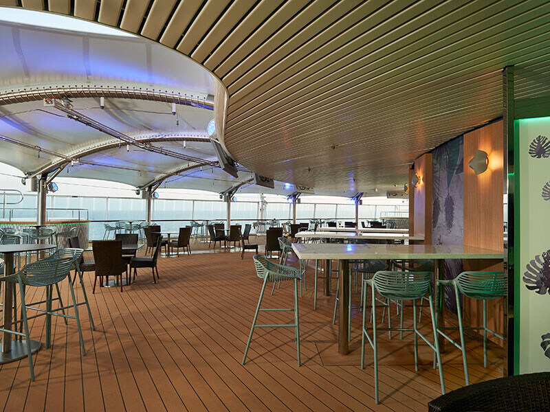 Bar_On_Deck