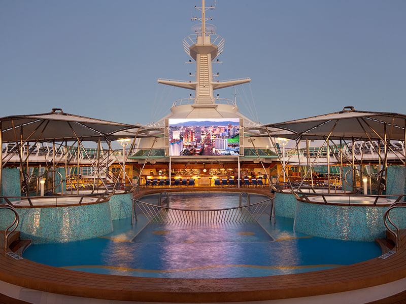 Pooldeck