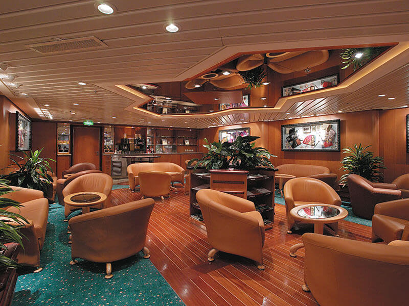 Concierge Lounge