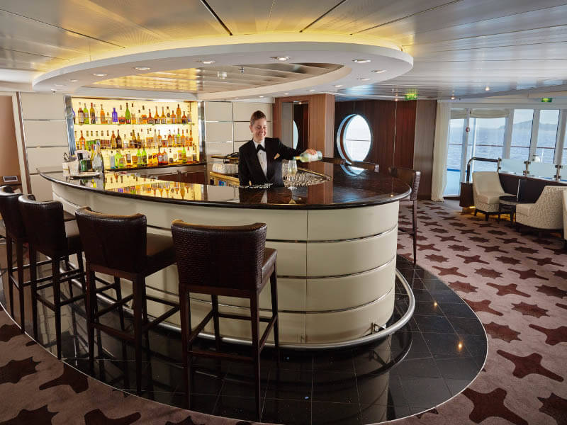 Observation Lounge and Bar