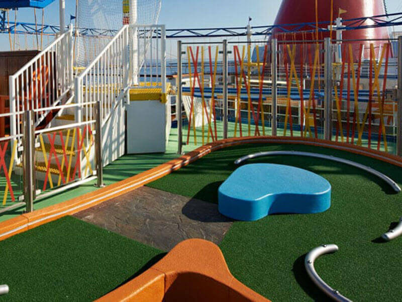 Mini Golf 01