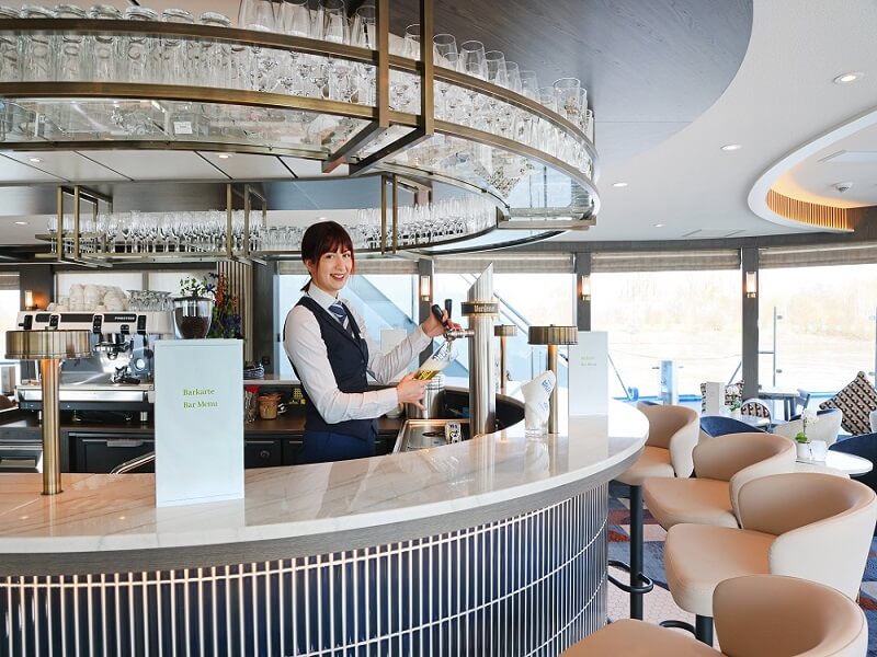 VVC_Vivatwo_Bar