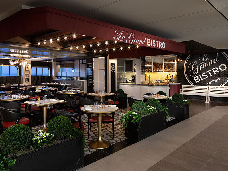 Le_Grand_Bistro